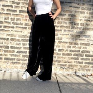 Carmen Marc Valvo pant